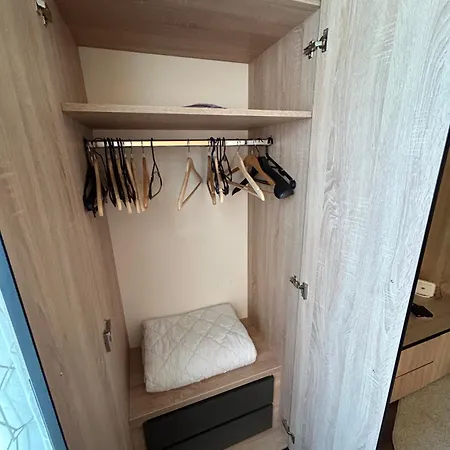 شقة Ela Apartman Stan Na Dan